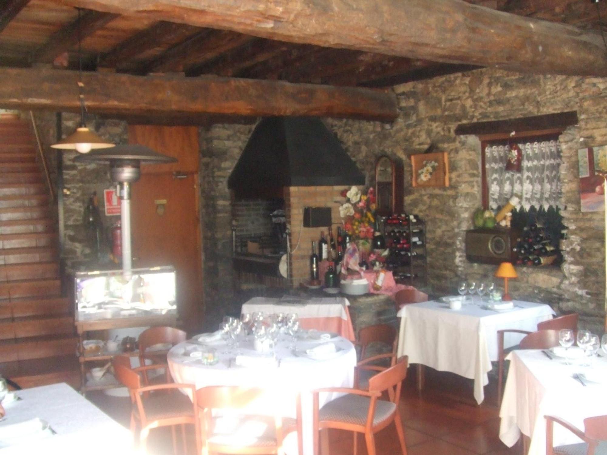 Masia D'En Valenti Anserall  Exteriér fotografie