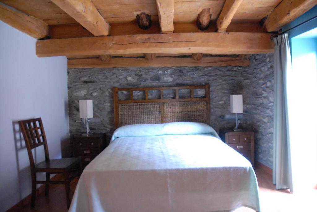 Masia D'En Valenti Anserall  Pokoj fotografie